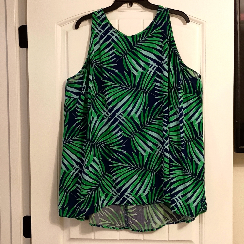 Old Navy top